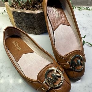 Michael Kors Leather Ballerina Flat 6.5